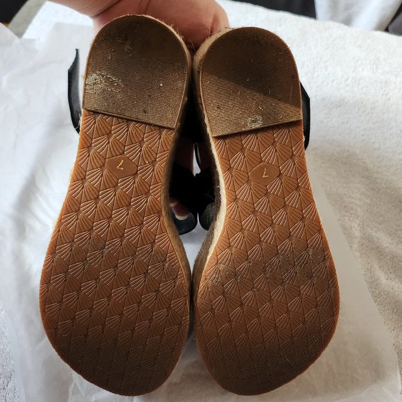 BC Footwear Snack Bar Espadrille Tall Wedge Sandal Size 7 - Picture 4 of 4